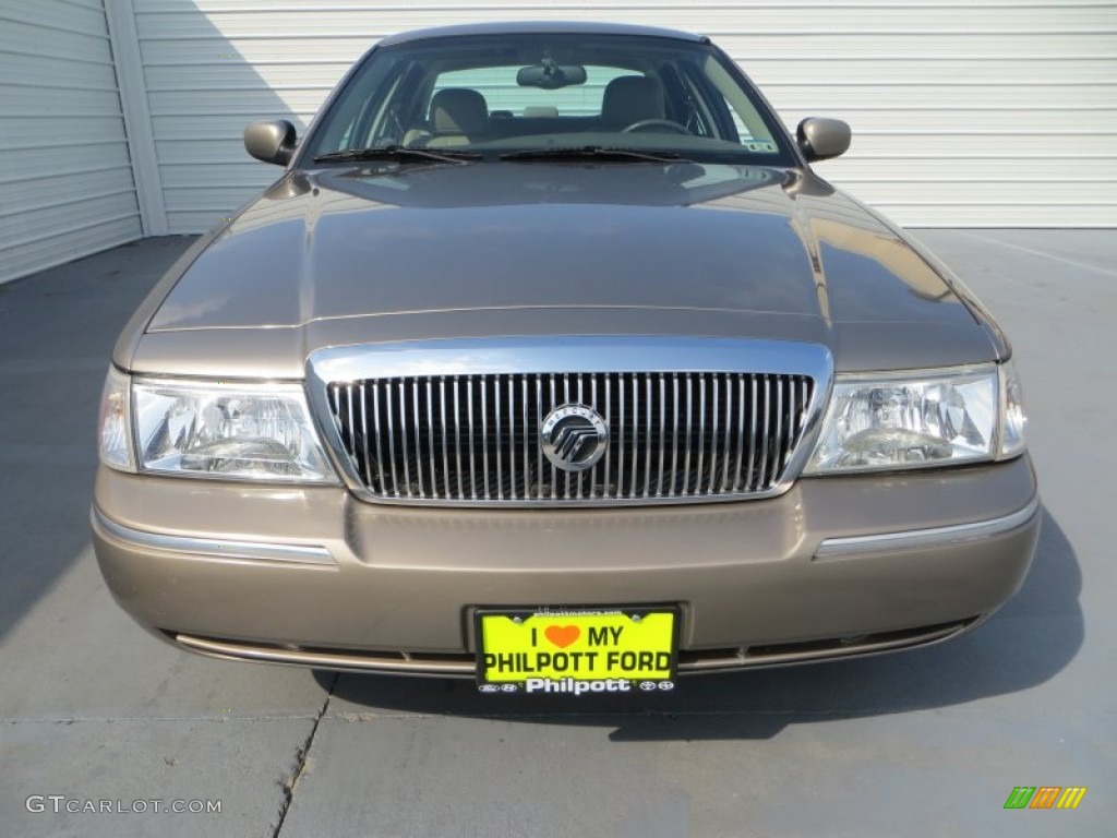 2004 Grand Marquis LS - Arizona Beige Metallic / Medium Parchment photo #8