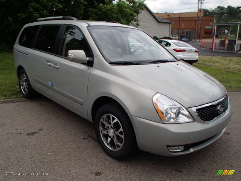 2014 Sedona LX - Silverstone Beige / Beige photo #2