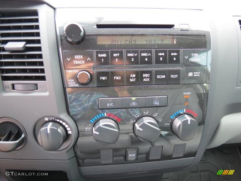 2013 Toyota Tundra Double Cab Controls Photo #81431955