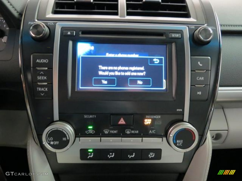 2013 Camry L - Magnetic Gray Metallic / Ash photo #10