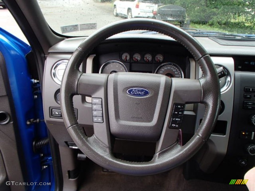2009 Ford F150 XLT SuperCab 4x4 Stone/Medium Stone Steering Wheel Photo #81432639