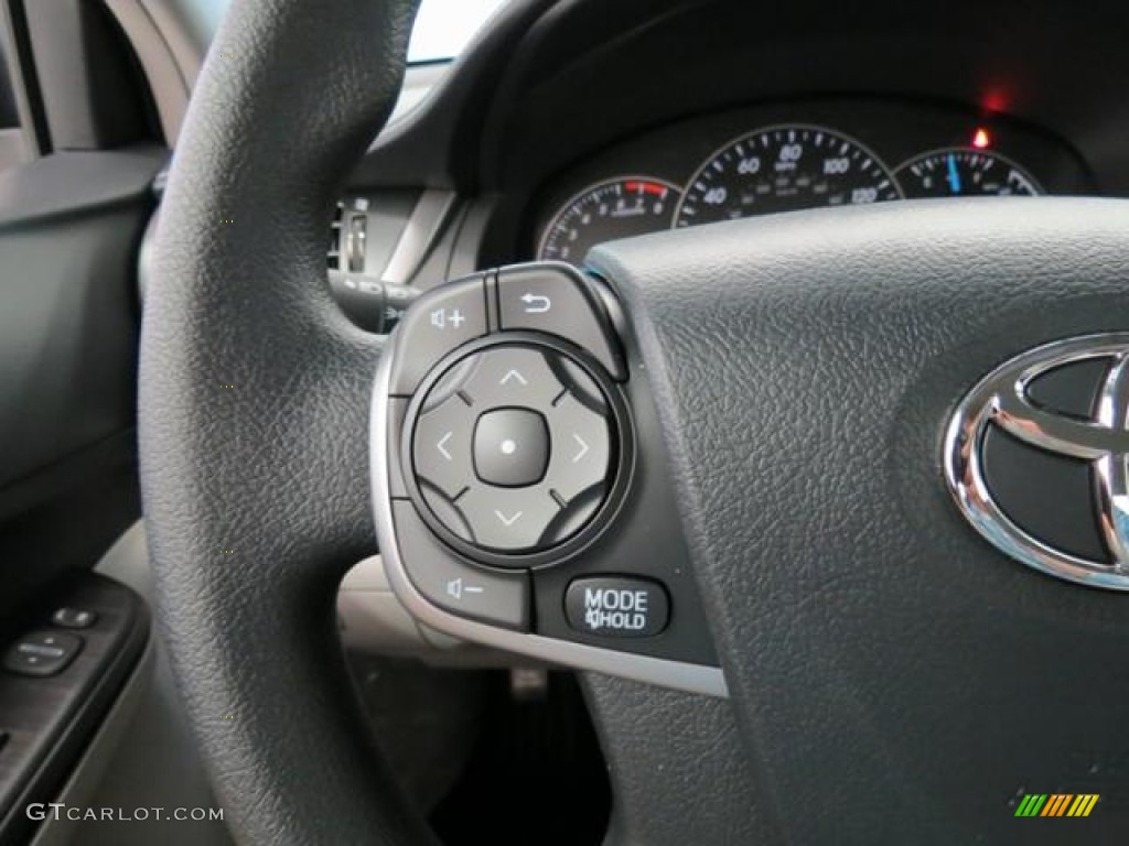 2013 Toyota Camry L Controls Photo #81432861