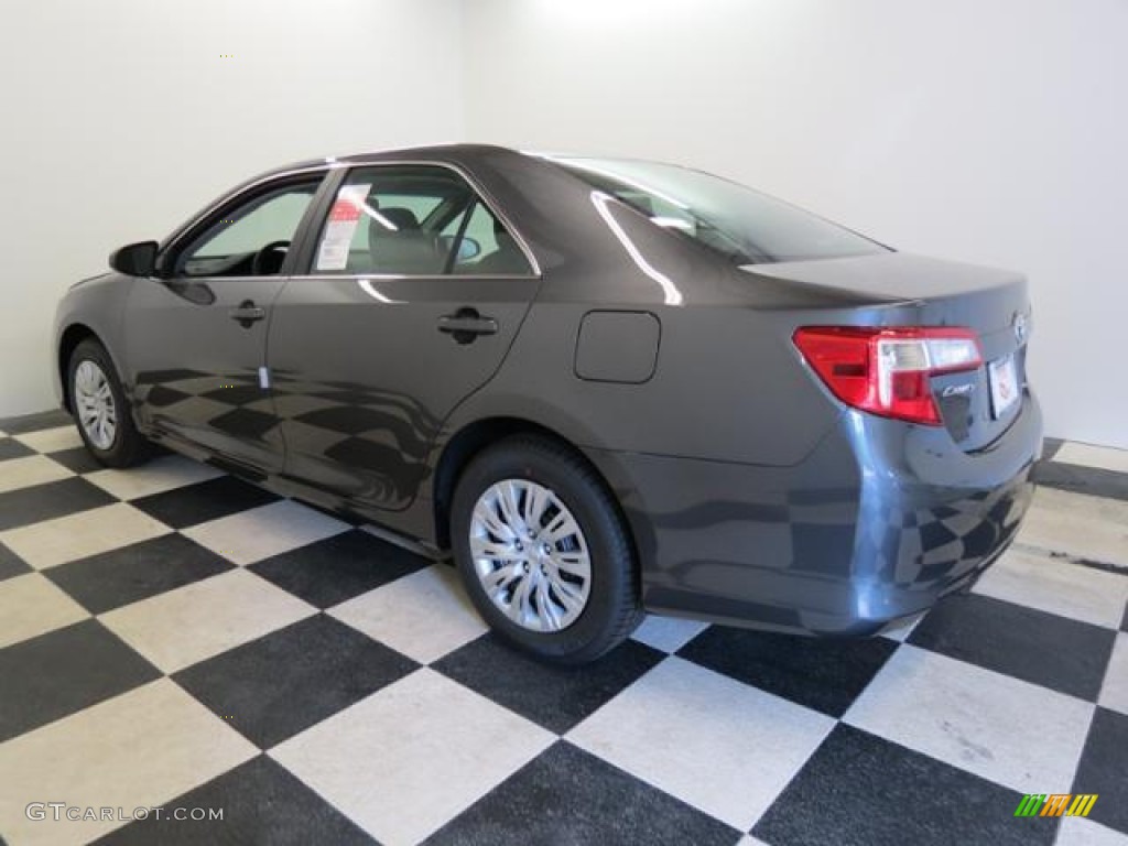 2013 Camry L - Magnetic Gray Metallic / Ash photo #16