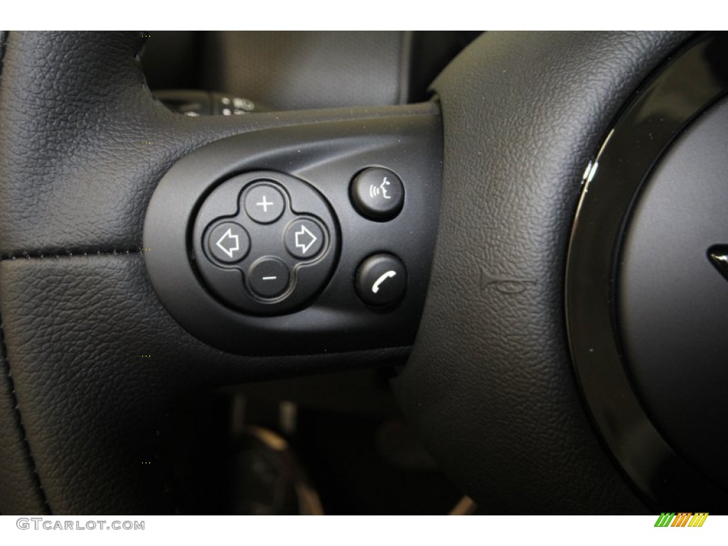 2013 Mini Cooper Paceman Controls Photo #81433782