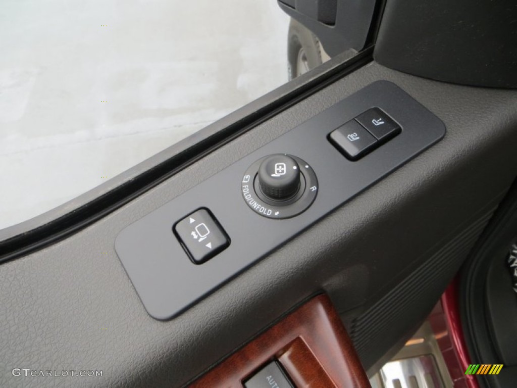 2013 Ford F250 Super Duty King Ranch Crew Cab 4x4 Controls Photo #81434349
