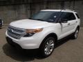 2013 White Platinum Tri-Coat Ford Explorer XLT 4WD  photo #4