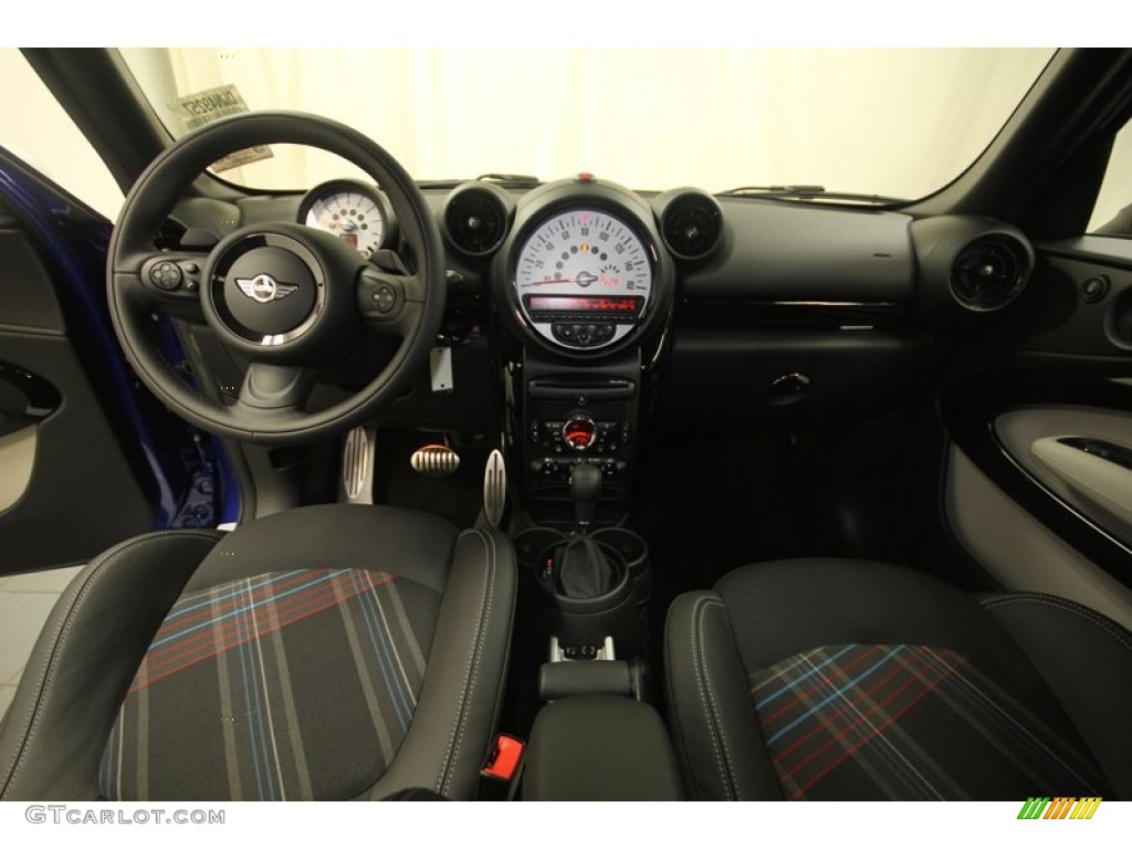 2013 Mini Cooper S Paceman Dashboard Photos