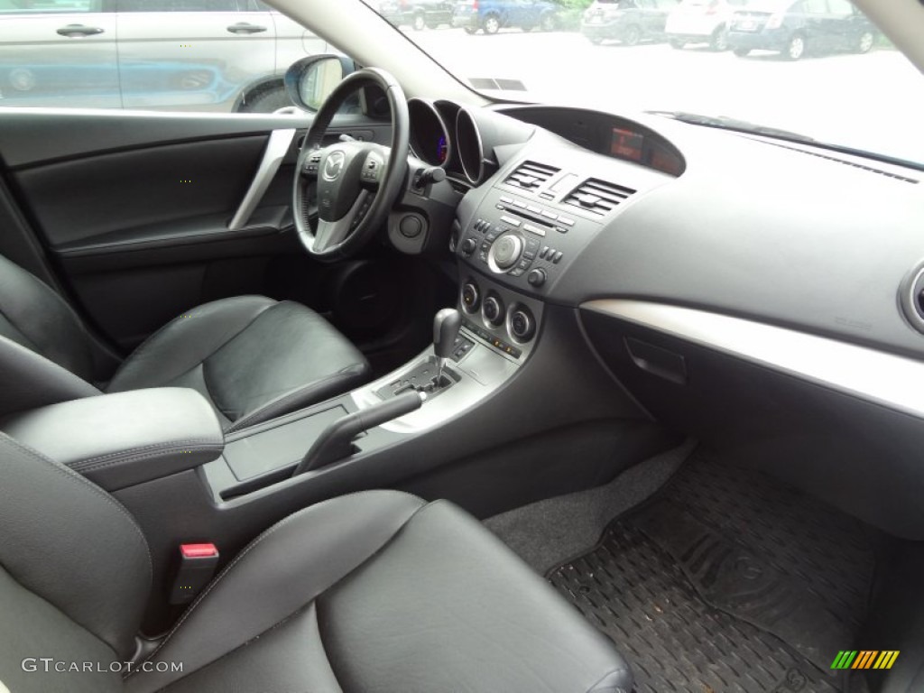 2011 Mazda MAZDA3 s Grand Touring 5 Door Black Dashboard Photo #81436485