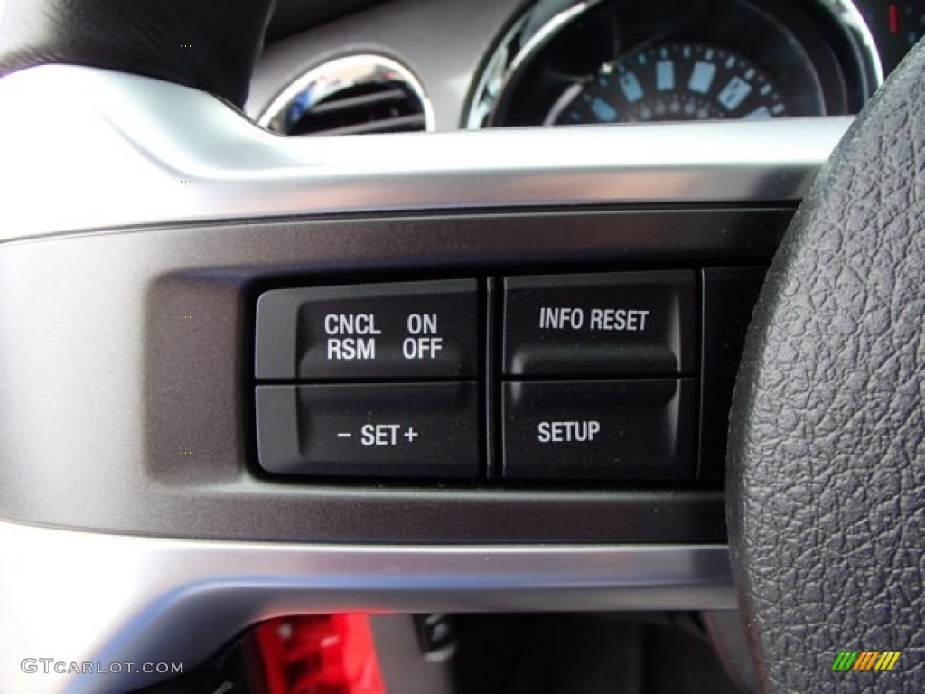 2014 Ford Mustang V6 Coupe Controls Photo #81437076