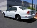 2002 Vail White Mitsubishi Diamante LS  photo #2