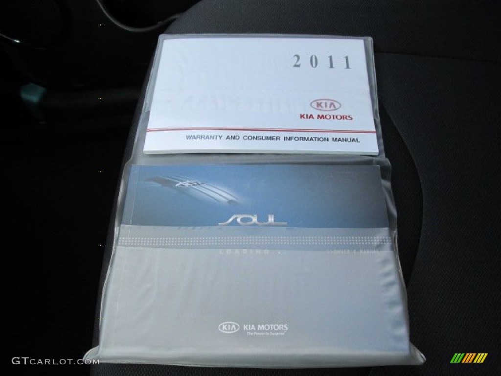 2011 Kia Soul + Books/Manuals Photos