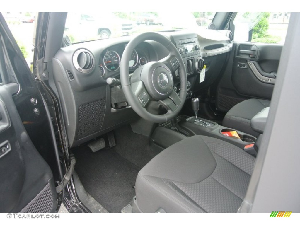 Black Interior 2013 Jeep Wrangler Sport 4x4 Photo #81439464