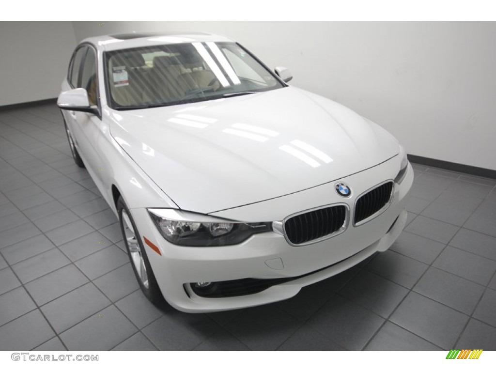 2013 3 Series 328i Sedan - Mineral White Metallic / Venetian Beige photo #5