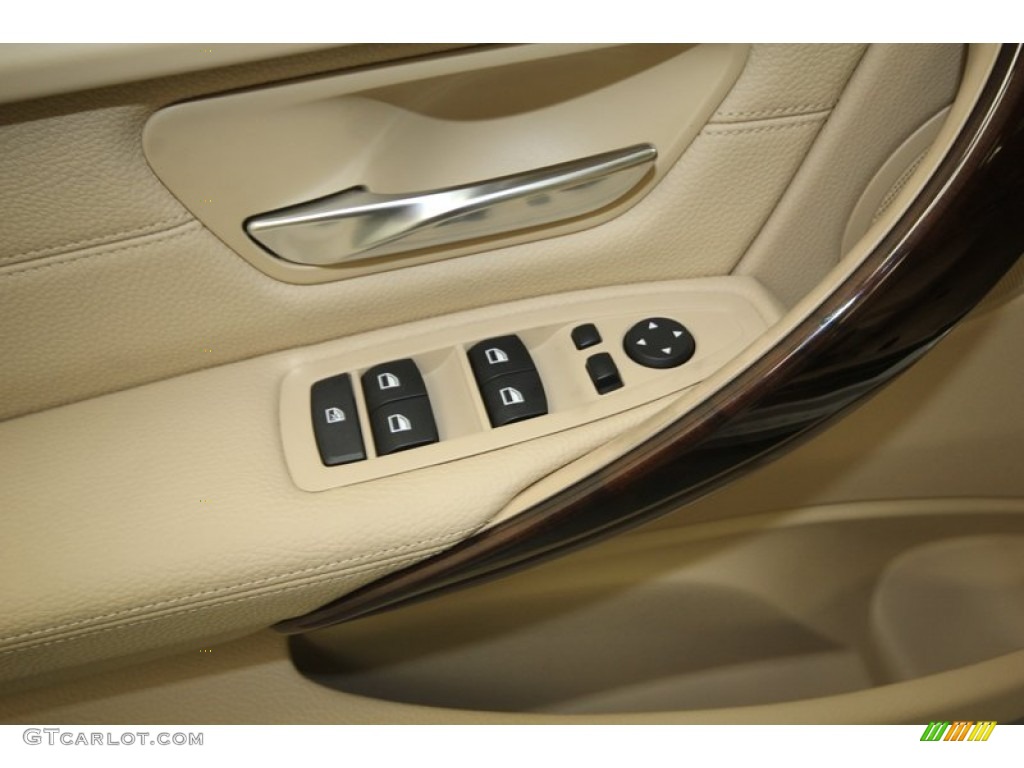 2013 BMW 3 Series 328i Sedan Controls Photo #81440347