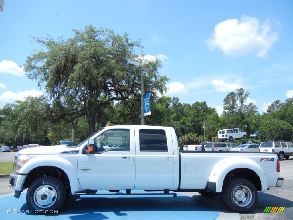 Oxford White 2013 Ford F450 Super Duty Lariat Crew Cab 4x4 Exterior Photo #81440442