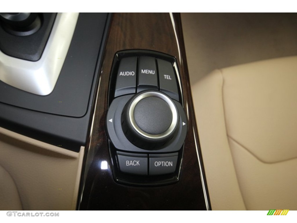 2013 BMW 3 Series 328i Sedan Controls Photo #81440480