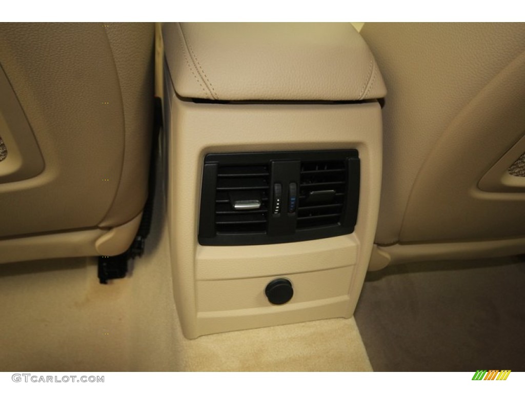 2013 3 Series 328i Sedan - Mineral White Metallic / Venetian Beige photo #30