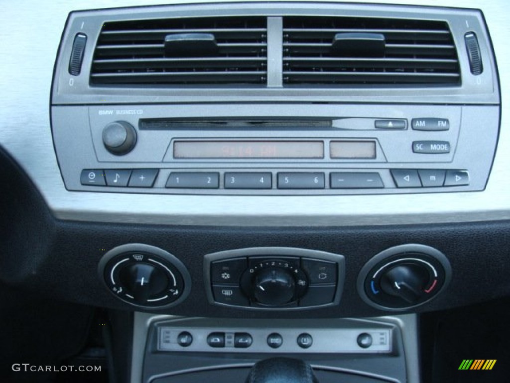 2003 Z4 2.5i Roadster - Jet Black / Black photo #14