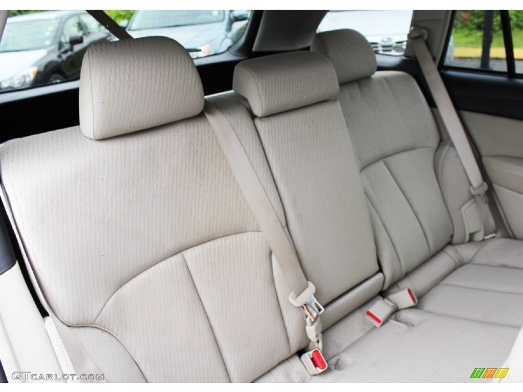2011 Outback 2.5i Premium Wagon - Caramel Bronze Pearl / Warm Ivory photo #12