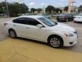 Pearl White - Altima 2.5 S Photo No. 4