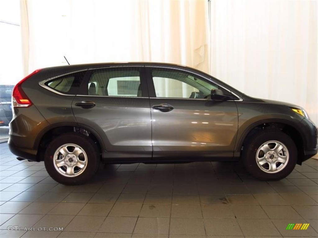 2013 CR-V LX - Polished Metal Metallic / Gray photo #2