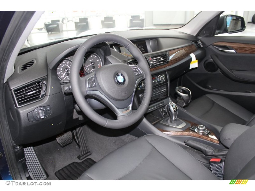 Black Interior 2014 BMW X1 sDrive28i Photo #81451874