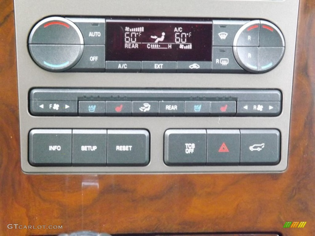 2012 Lincoln Navigator L 4x2 Controls Photo #81454347