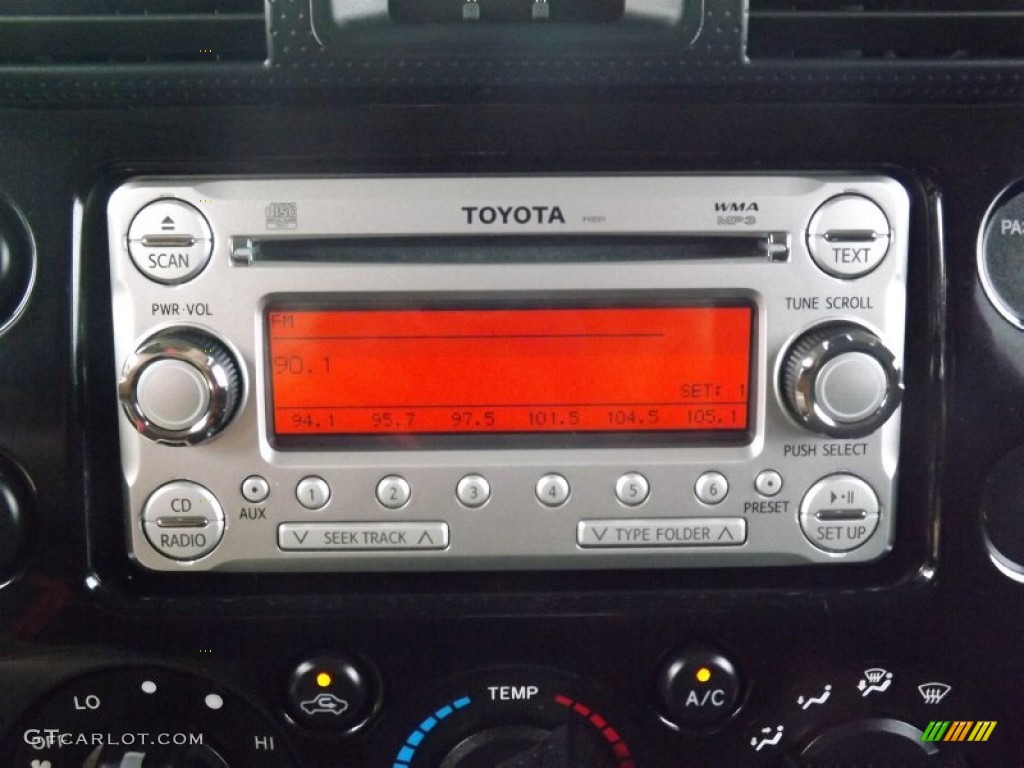 2011 Toyota FJ Cruiser 4WD Audio System Photo #81454416