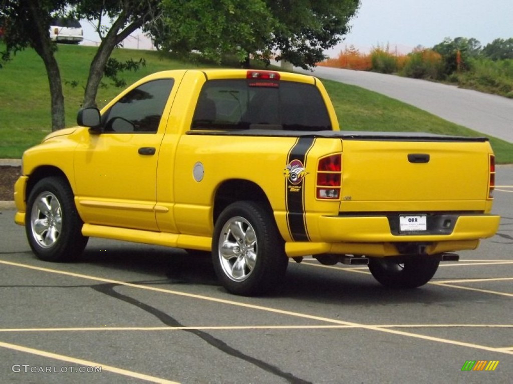 2005 Ram 1500 SLT Rumble Bee Regular Cab - Solar Yellow / Dark Slate Gray photo #3