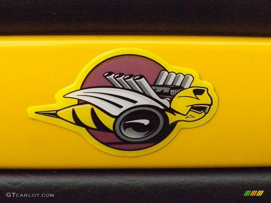 2005 Ram 1500 SLT Rumble Bee Regular Cab - Solar Yellow / Dark Slate Gray photo #10