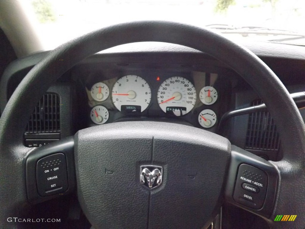 2005 Ram 1500 SLT Rumble Bee Regular Cab - Solar Yellow / Dark Slate Gray photo #13