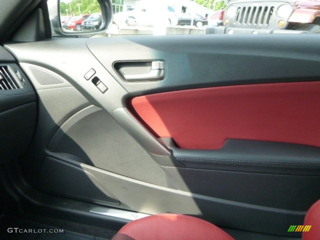 2013 Genesis Coupe 3.8 R-Spec - Gran Premio Gray / Red Leather/Red Cloth photo #17