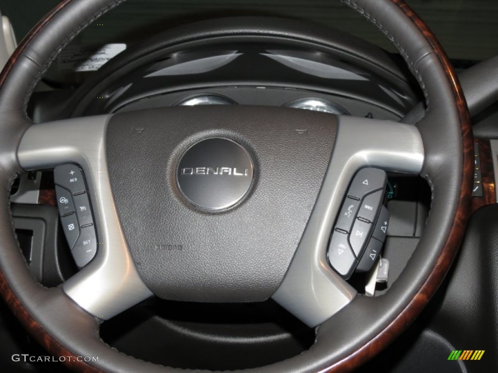 2013 Yukon Denali AWD - White Diamond Tricoat / Ebony photo #4