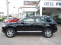 2010 Black Uni Volkswagen Touareg VR6 FSI 4XMotion  photo #2