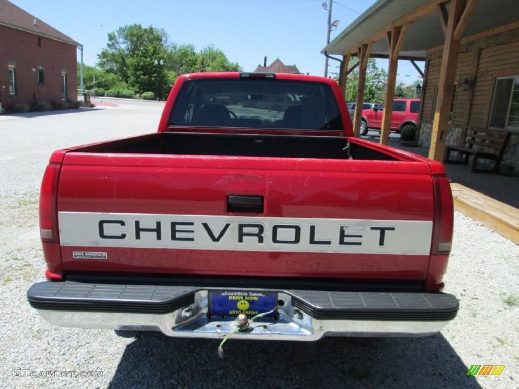 1997 C/K C1500 Extended Cab - Victory Red / Medium Dark Pewter photo #5