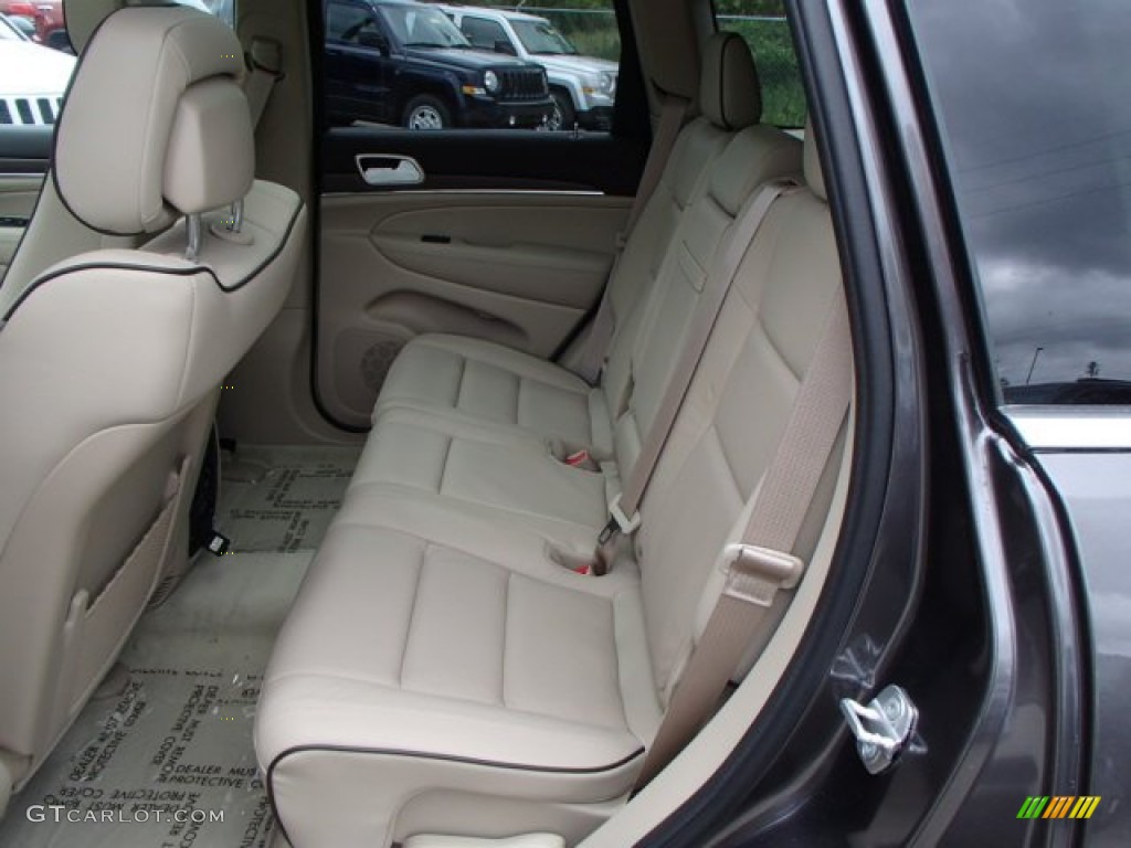 2014 Jeep Grand Cherokee Overland 4x4 Rear Seat Photo #81465288