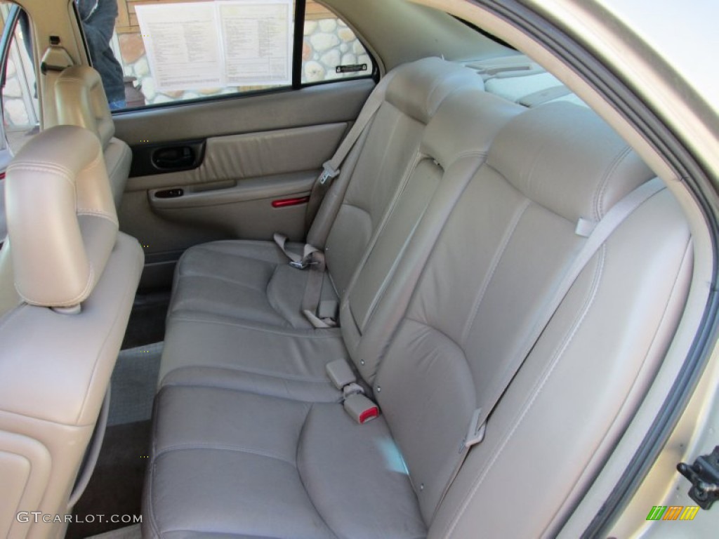 2002 Regal LS - Light Sandrift Metallic / Taupe photo #13