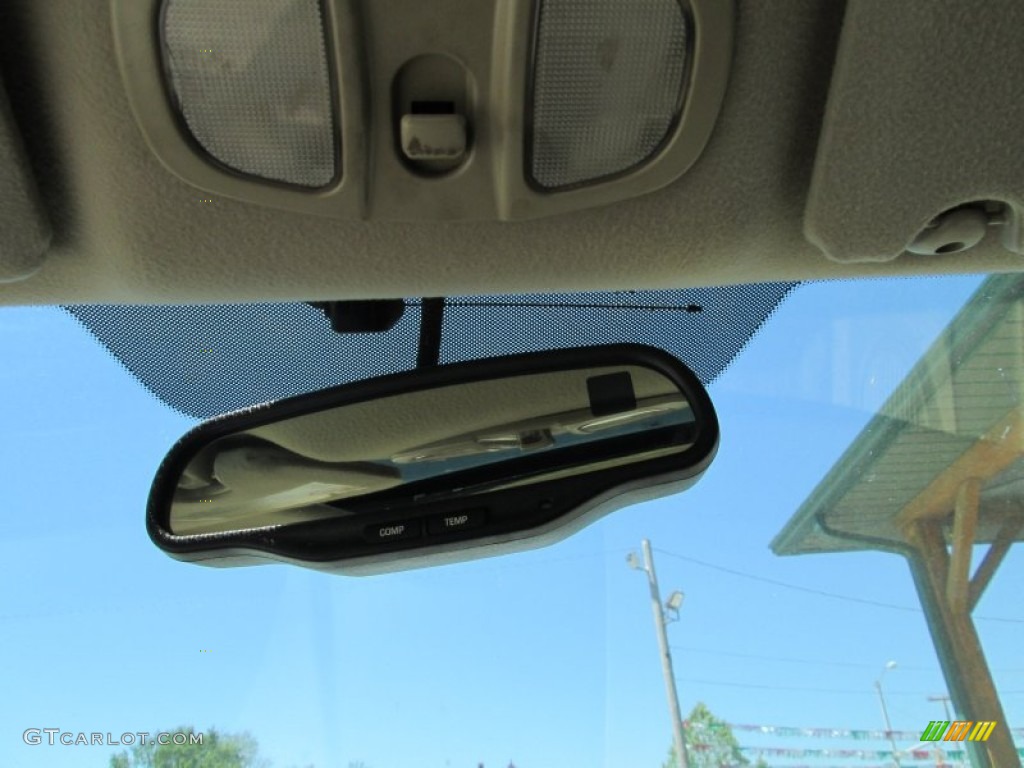 2002 VUE  - Orange / Light Tan photo #9