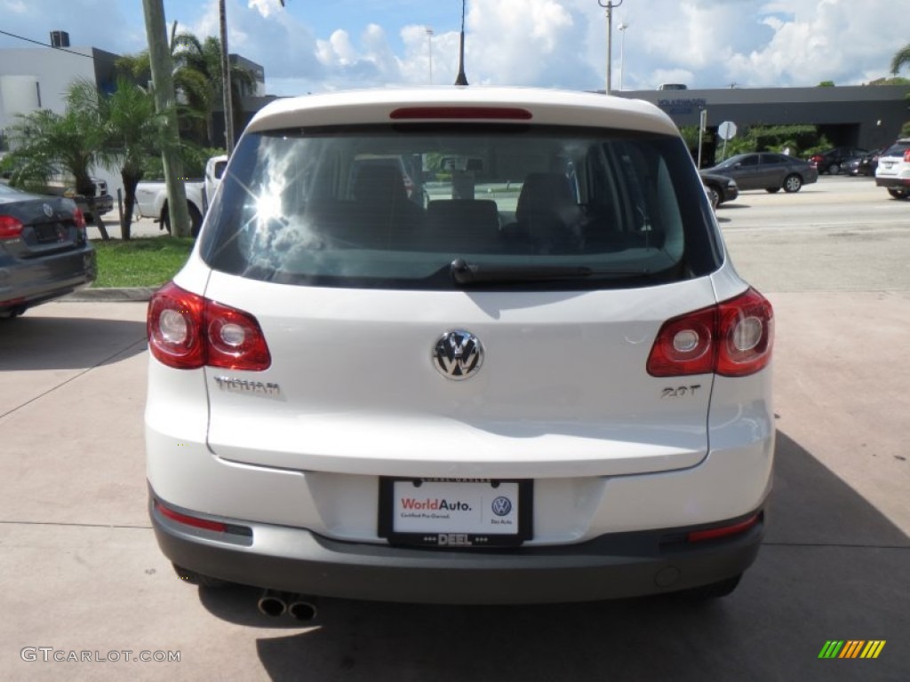 2011 Tiguan S - Candy White / Charcoal photo #4