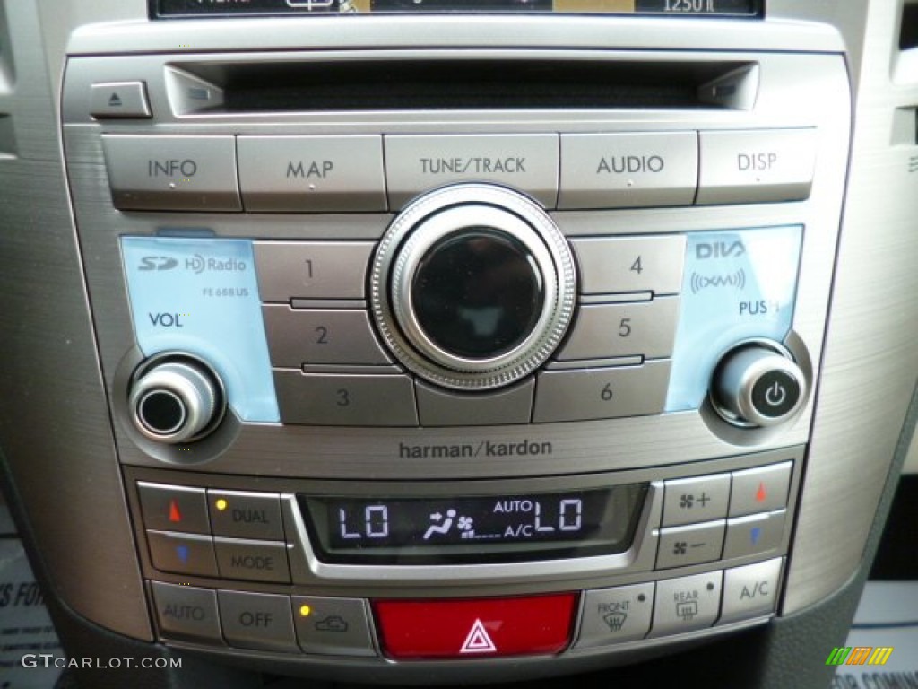 2013 Subaru Outback 2.5i Limited Controls Photo #81468503