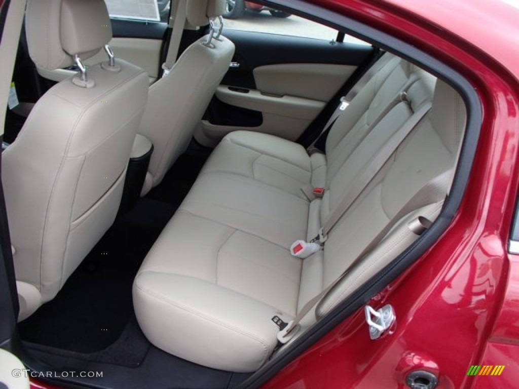 2013 200 Limited Sedan - Deep Cherry Red Crystal Pearl / Black/Light Frost Beige photo #13