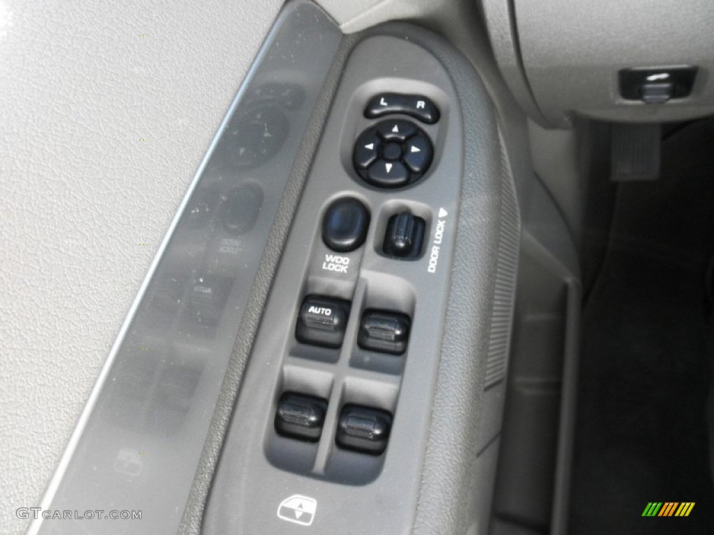 2008 Dodge Ram 1500 Big Horn Edition Quad Cab 4x4 Controls Photo #81470117