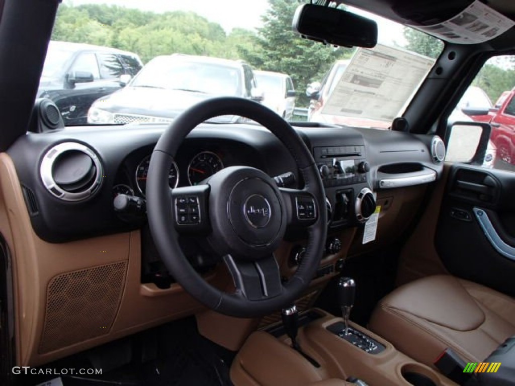 2013 Wrangler Unlimited Sahara 4x4 - Rugged Brown Pearl / Black/Dark Saddle photo #10