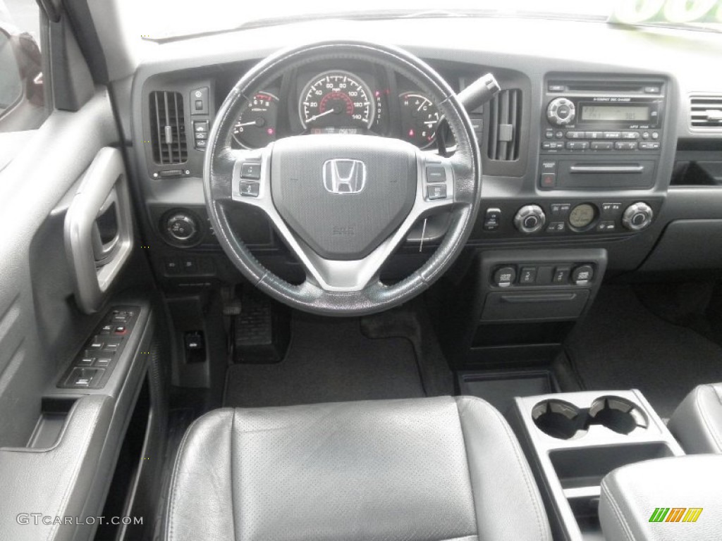 2010 Honda Ridgeline RTL Black Dashboard Photo #81471351
