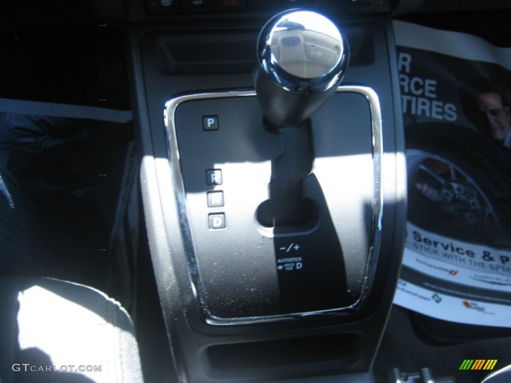 2013 Compass Latitude 4x4 - Winter Chill Pearl / Dark Slate Gray photo #11