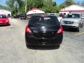 Super Black - Versa 1.8 SL Hatchback Photo No. 26