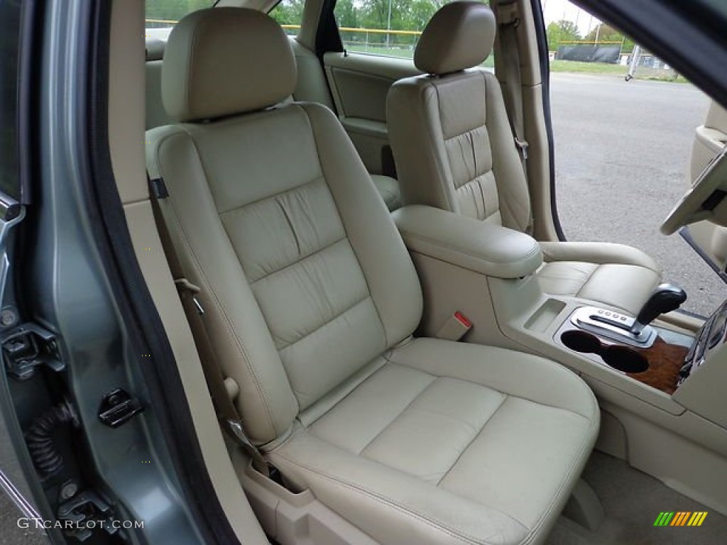 2005 Ford Five Hundred Limited AWD Front Seat Photo #81475011