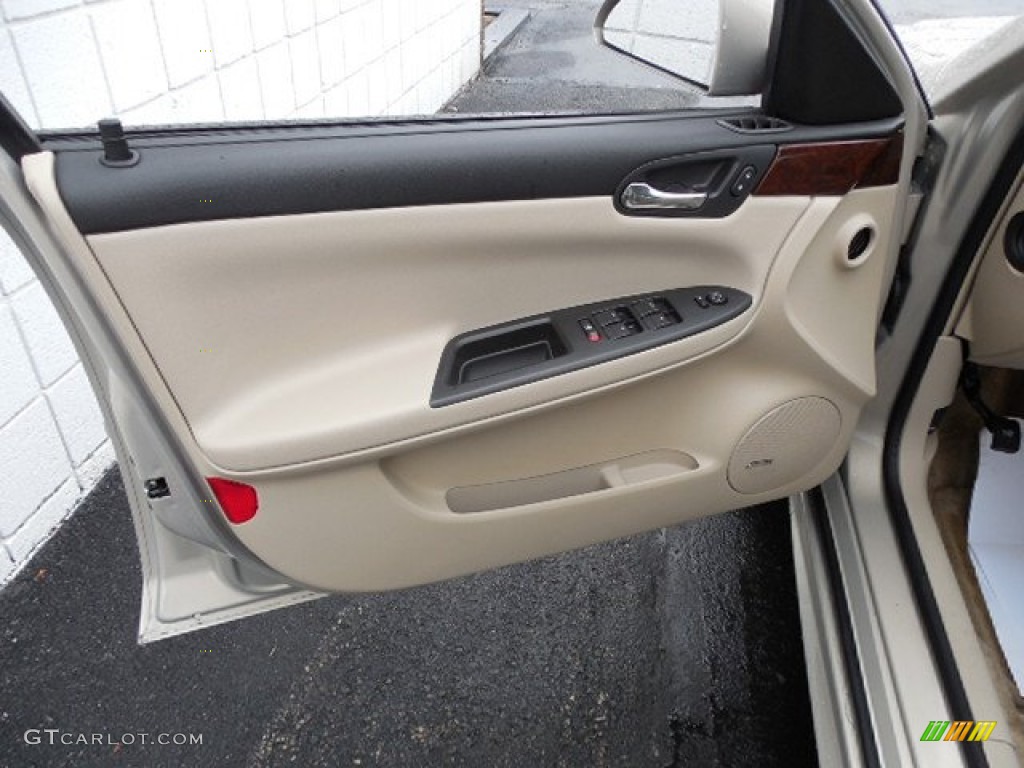 2010 Chevrolet Impala LTZ Neutral Door Panel Photo #81475029
