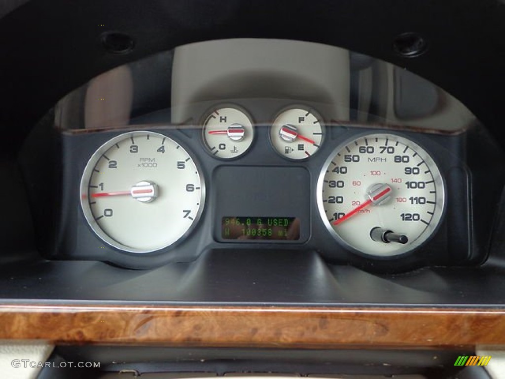 2005 Ford Five Hundred Limited AWD Gauges Photos