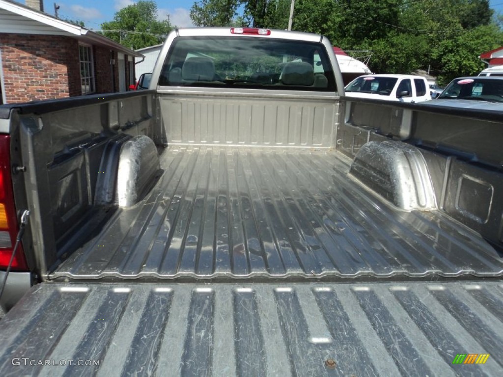 2001 Sierra 2500HD SL Regular Cab 4x4 - Pewter Metallic / Graphite photo #26